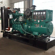 高効率の出力のためにセットされた100KWディーゼル発電機