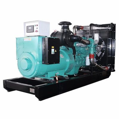 IP54 ディーゼル発電機セット 100 Kw 220V-480V 水冷 / 空冷